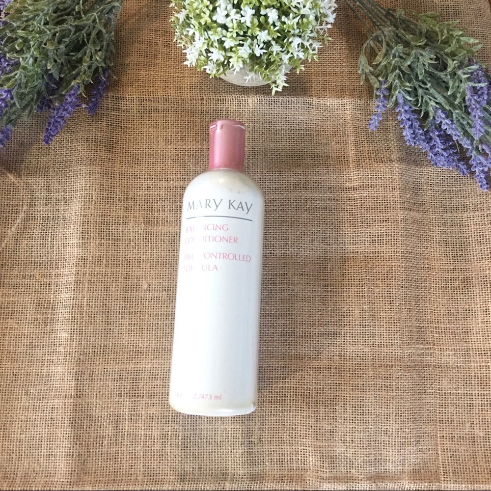 ‼️SOLD‼️Mary Kay Vintage Balancing Conditioner - Picture 1 of 4